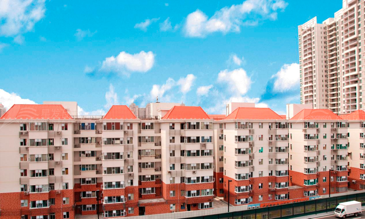 平改坡工程用合成樹(shù)脂瓦的優(yōu)勢(shì)，不僅僅是提升城市形象那么簡(jiǎn)單！